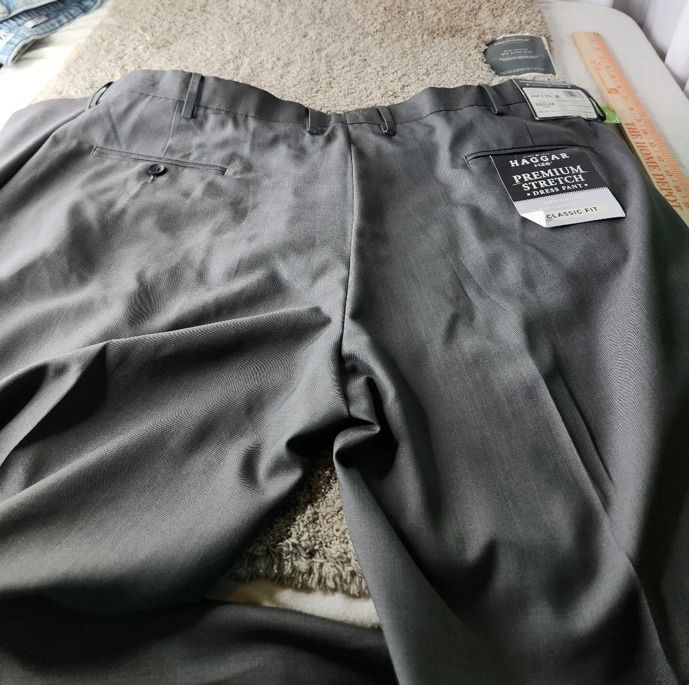Haggar H26 Men's Premium Stretch Classic Fit Dress Pants - Black 44 x 30